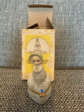 IOB Precious Moments “December” Heart Trinket Box